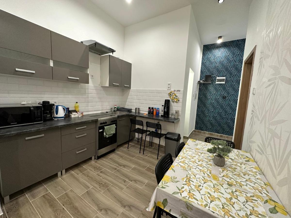 Budapest Garden Apartman Экстерьер фото